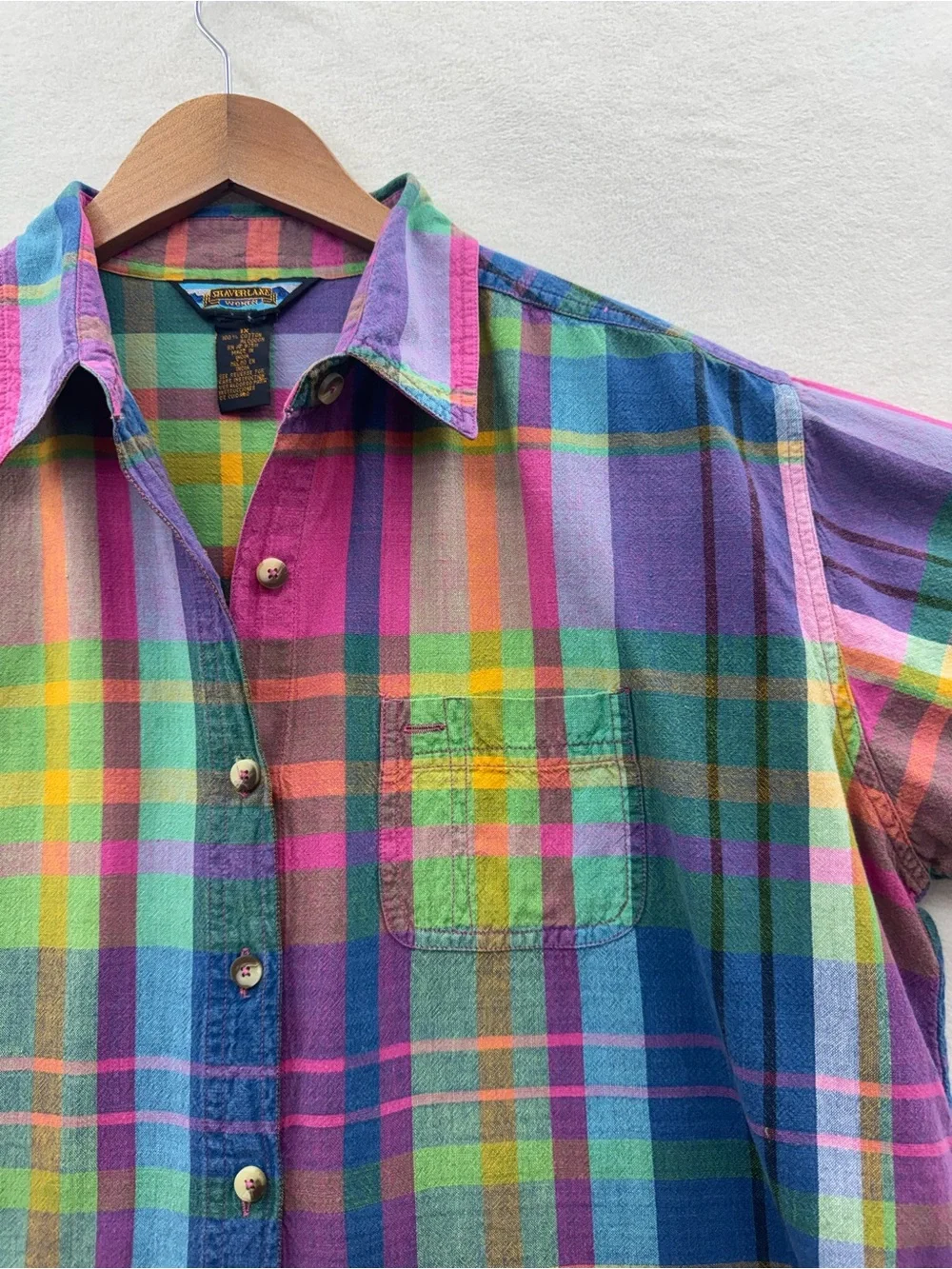 Shaver Lake Women’s 1X Plaid Multicolored Button Up Short Sleeve Top